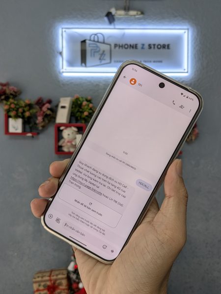 PXL 20241206 055658120